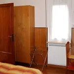 Hotell Signa 2*